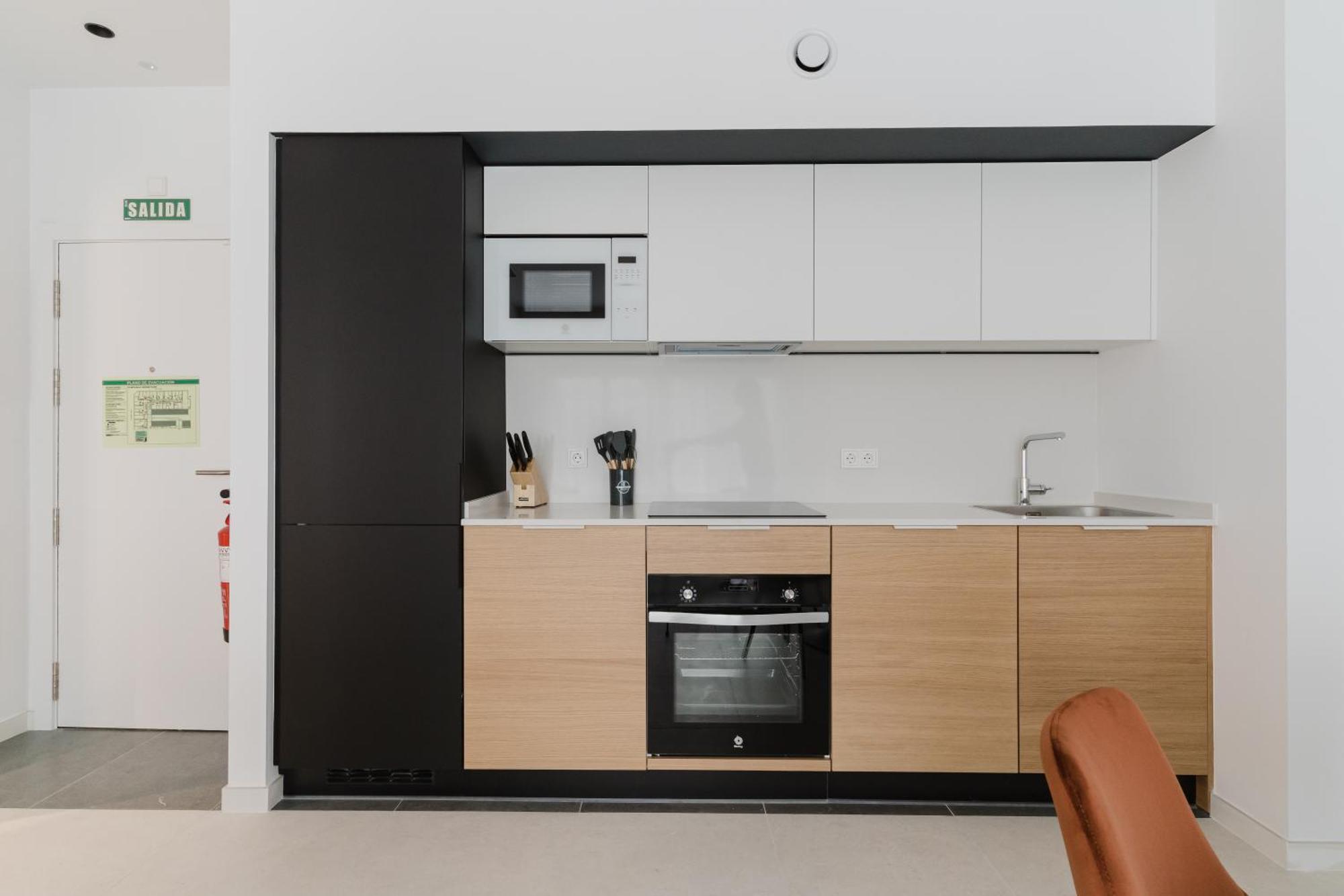 Canillas Apartments Мадрид Екстериор снимка